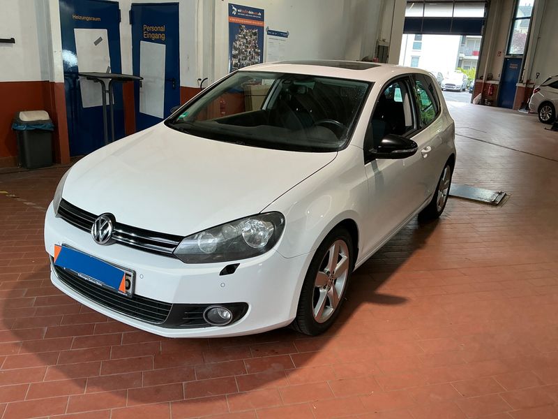 Volkswagen Golf VI 1.2 TSI Style 2011 – снимка 1