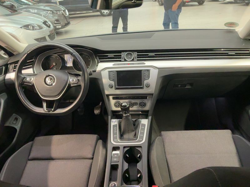 Volkswagen Passat 1.4 TSI Comfortline BlueMotion Tech 2016 – снимка 12