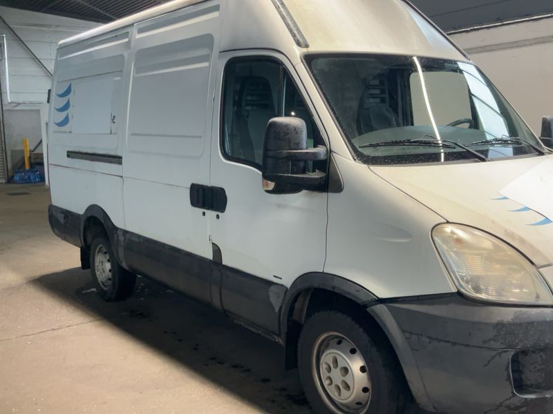Iveco Daily 2.3 Diesel GKa 35 S Radstand 3300 2009 – снимка 12