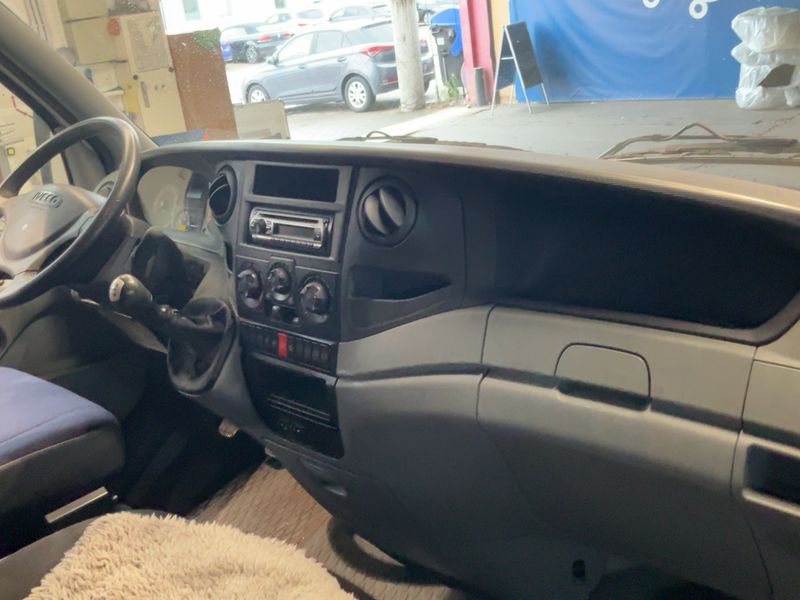 Iveco Daily 2.3 Diesel GKa 35 S Radstand 3300 2009 – снимка 18