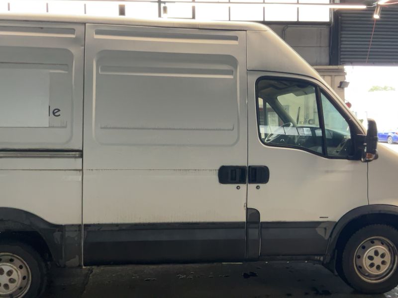 Iveco Daily 2.3 Diesel GKa 35 S Radstand 3300 2009 – снимка 10