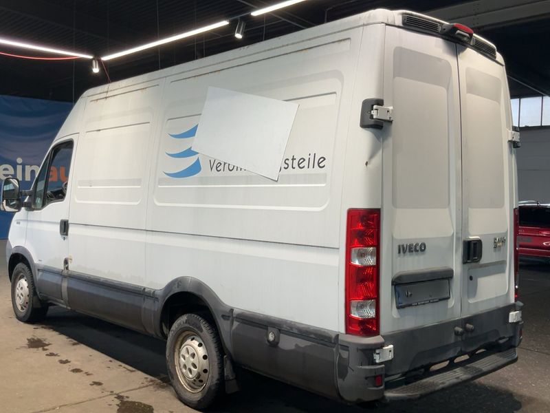 Iveco Daily 2.3 Diesel GKa 35 S Radstand 3300 2009 – снимка 6