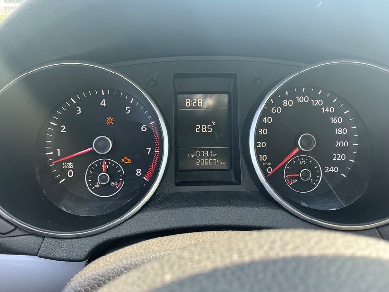 Volkswagen Golf VI 1.2 TSI Trendline 2010 – снимка 4