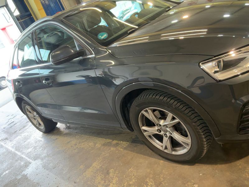 Audi Q3 2.0 TFSI quattro Sport 2018 – снимка 12