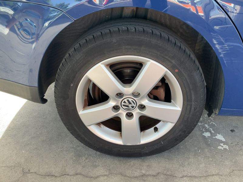 Volkswagen Touran 2.0 TDI United 2008 – снимка 9
