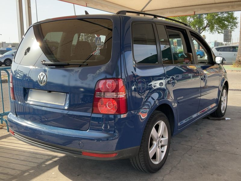 Volkswagen Touran 2.0 TDI United 2008 – снимка 8