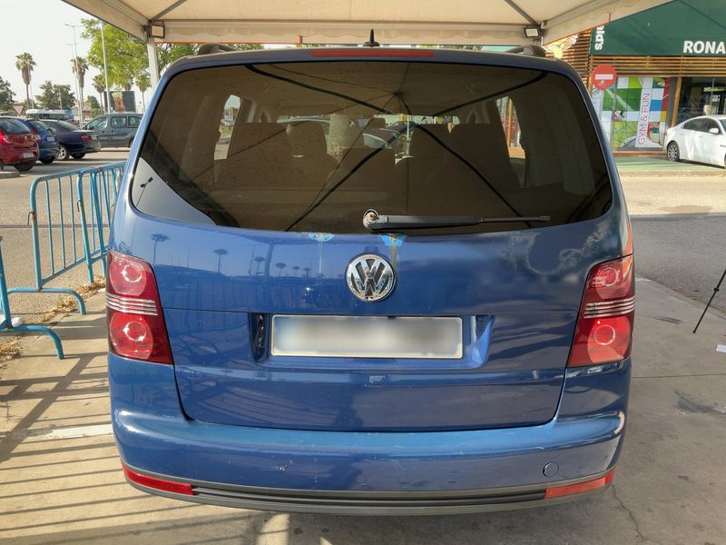 Volkswagen Touran 2.0 TDI United 2008 – снимка 7