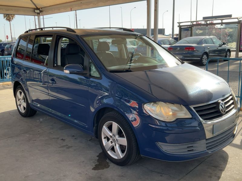 Volkswagen Touran 2.0 TDI United 2008 – снимка 12