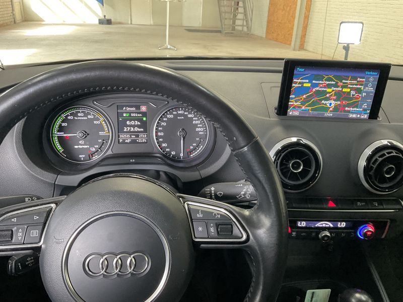 Audi A3 Sportback 1.4 TFSI e-tron Ambition 2015 – снимка 18