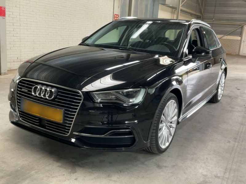 Audi A3 Sportback 1.4 TFSI e-tron Ambition 2015 – снимка 1