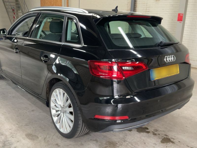 Audi A3 Sportback 1.4 TFSI e-tron Ambition 2015 – снимка 6