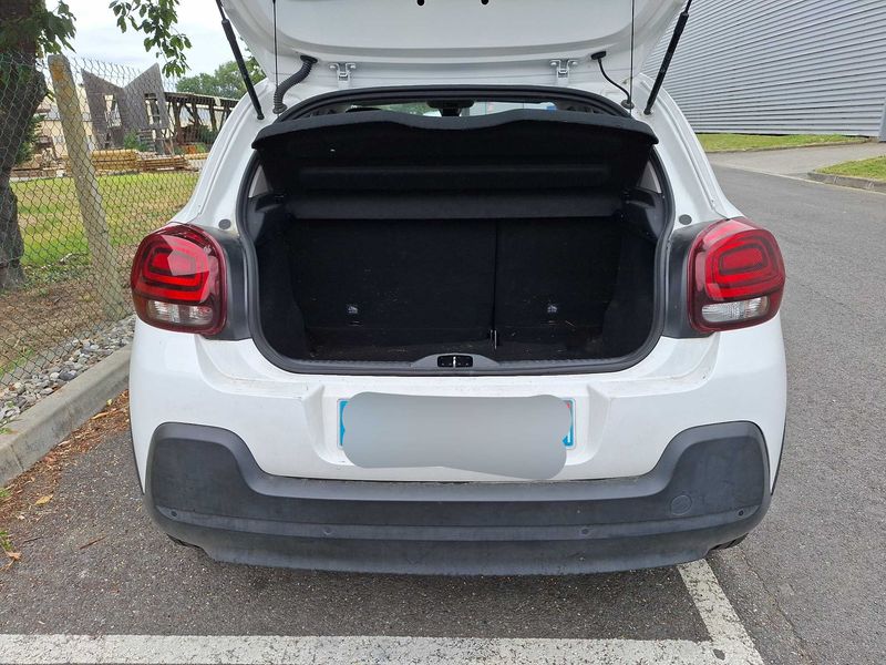 Citroen C3 1.2 PureTech Shine 2018 – снимка 9