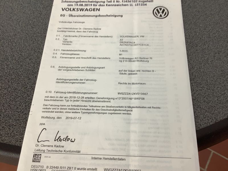 Volkswagen T-Roc 2.0 TSI Sport 4Motion 2019 – снимка 21