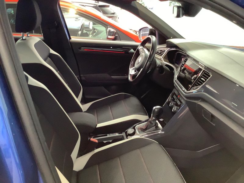 Volkswagen T-Roc 2.0 TSI Sport 4Motion 2019 – снимка 16