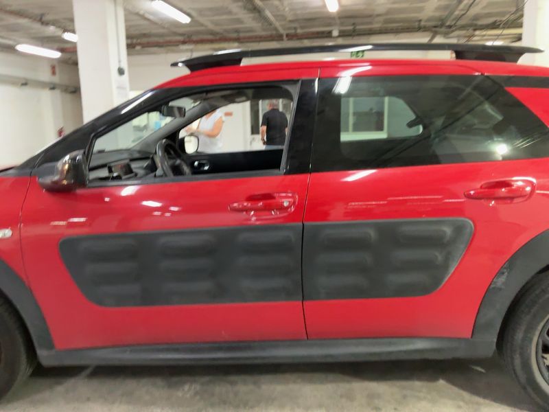 Citroen C4 Cactus 1.2 VTi Feel 2015 – снимка 4