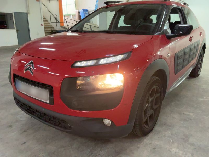 Citroen C4 Cactus 1.2 VTi Feel 2015 – снимка 1