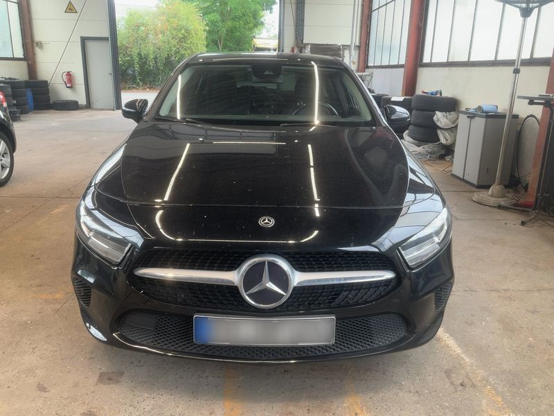 Mercedes-Benz A-Klasse A 200 d Progressive 2020 – снимка 14