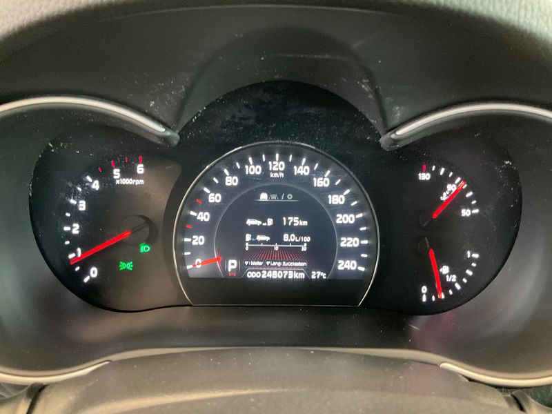 Kia Sorento 2.2 CRDi Platinum Edition 4WD 2015 – снимка 18