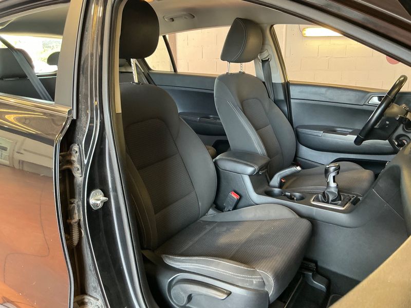 Kia Sportage 1.7 CRDi Active 2WD 2017 – снимка 16