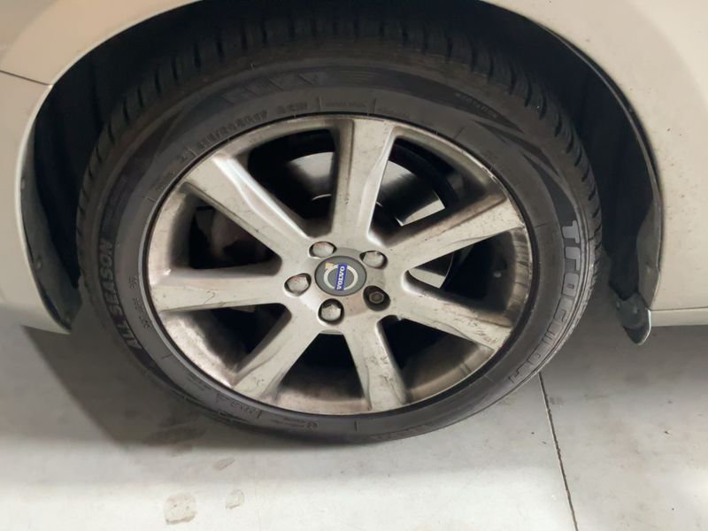Volvo V60 2.0 D3 Momentum 2015 – снимка 3