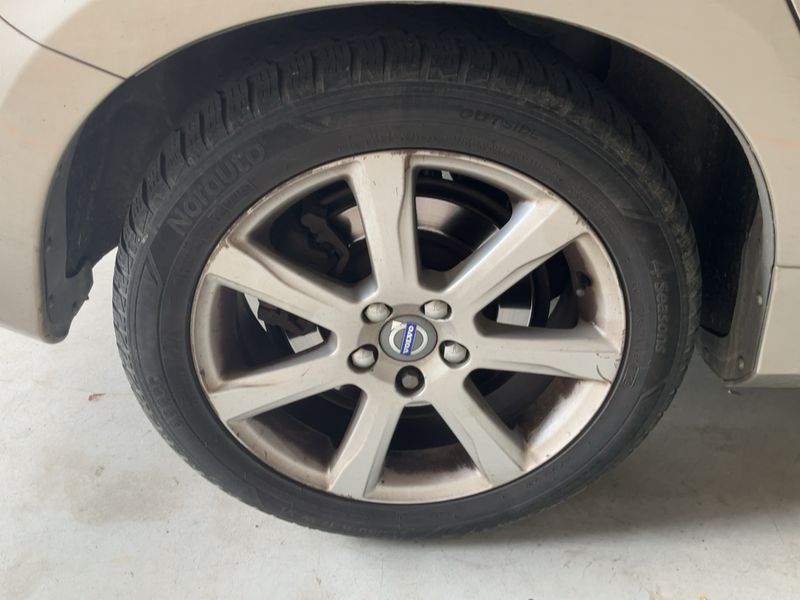 Volvo V60 2.0 D3 Momentum 2015 – снимка 9