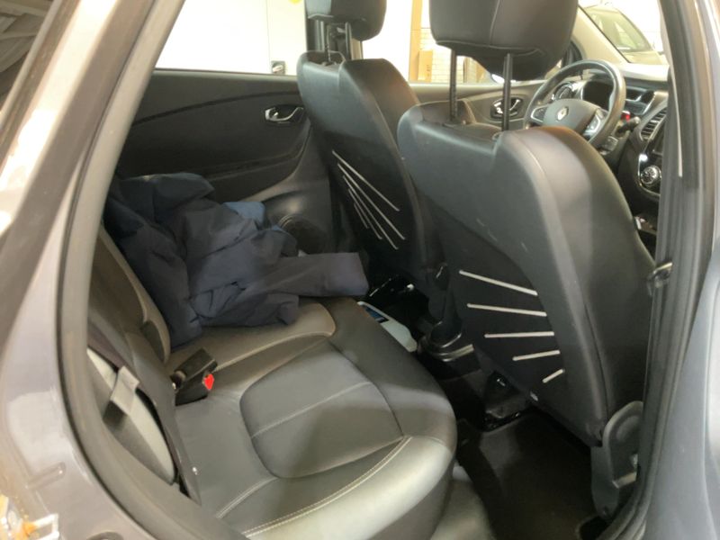 Renault Captur 1.2 TCe Energy XMOD 2017 – снимка 19