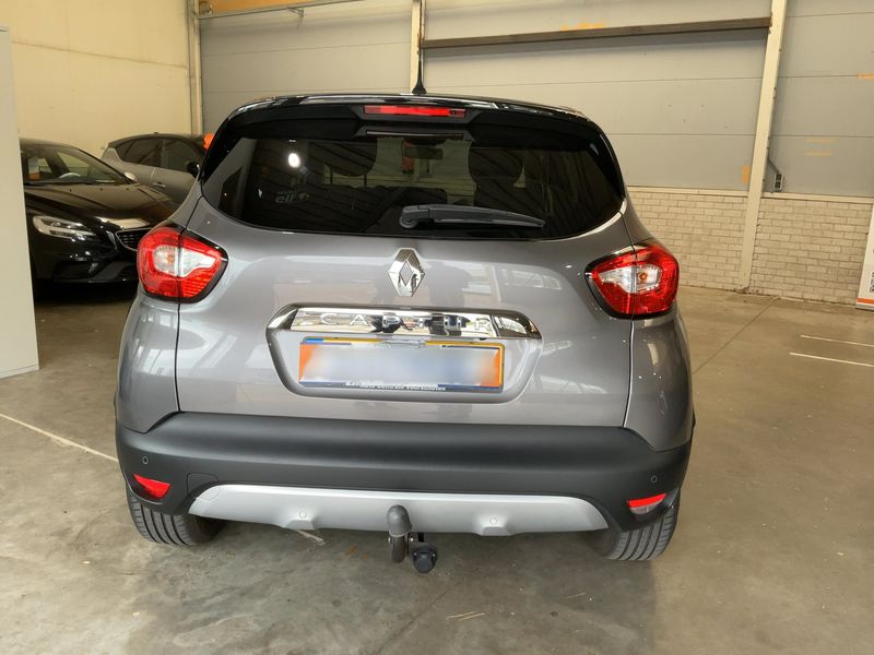 Renault Captur 1.2 TCe Energy XMOD 2017 – снимка 7