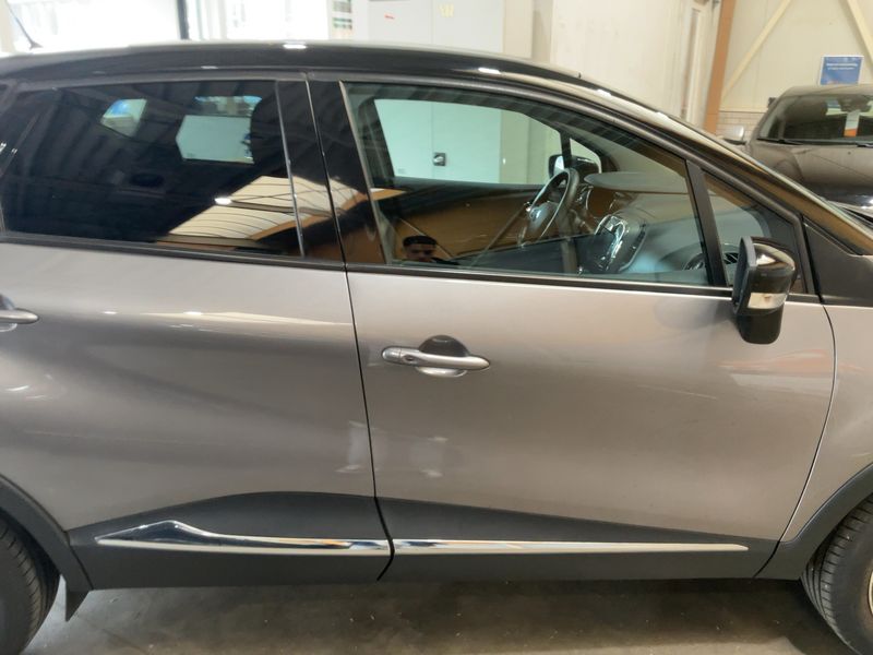 Renault Captur 1.2 TCe Energy XMOD 2017 – снимка 10