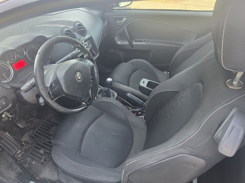 Alfa Romeo MiTo 1.4 Turbo Quadrifoglio Verde 2014 – снимка 10