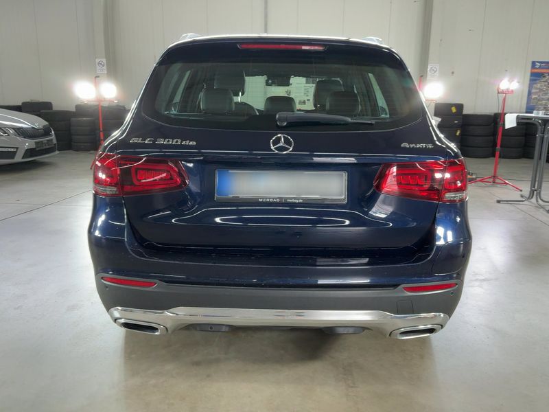 Mercedes-Benz GLC-Klasse GLC 300 de 4Matic 2021 – снимка 7