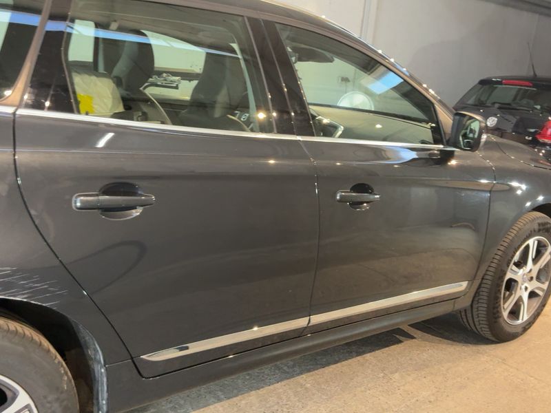Volvo XC60 2.0 D4 Summum 2WD 2015 – снимка 10