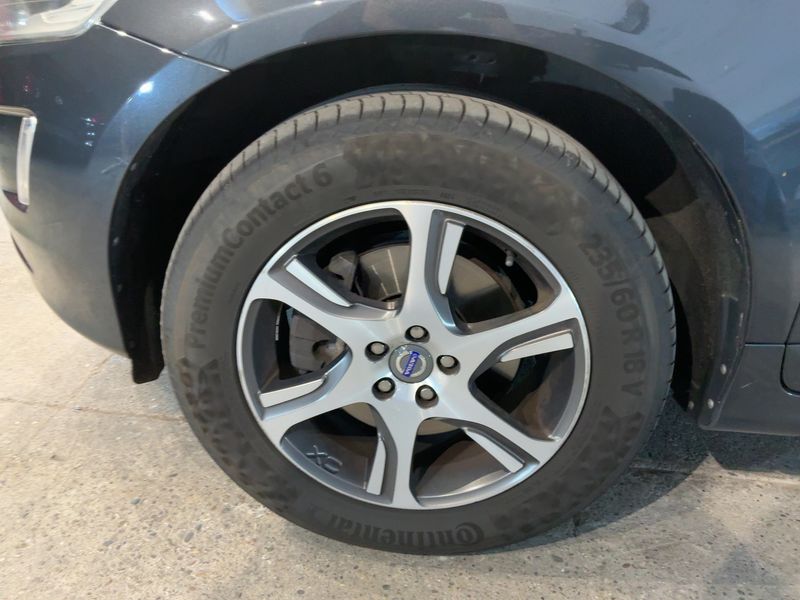 Volvo XC60 2.0 D4 Summum 2WD 2015 – снимка 3