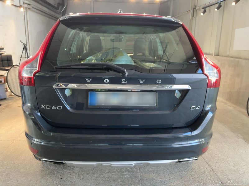 Volvo XC60 2.0 D4 Summum 2WD 2015 – снимка 7