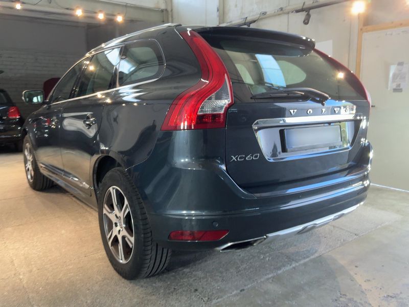 Volvo XC60 2.0 D4 Summum 2WD 2015 – снимка 6