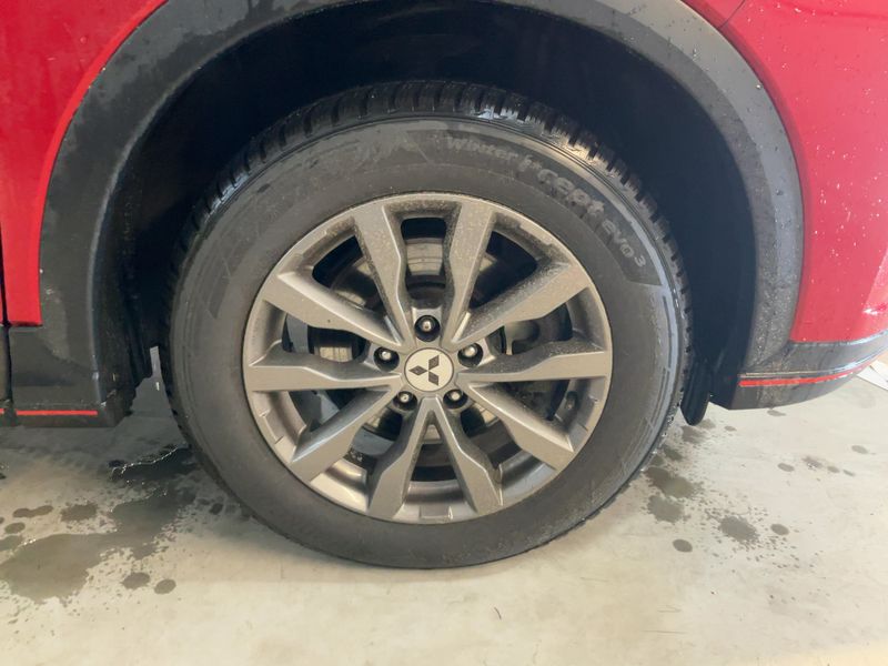 Mitsubishi Eclipse Cross 2.2 DI-D Intense 4WD 2019 – снимка 11
