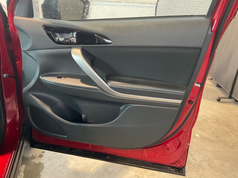 Mitsubishi Eclipse Cross 2.2 DI-D Intense 4WD 2019 – снимка 26