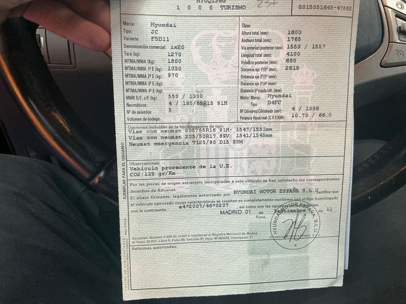 Hyundai ix20 1.4 CRDi GLS Sport 2011 – снимка 6