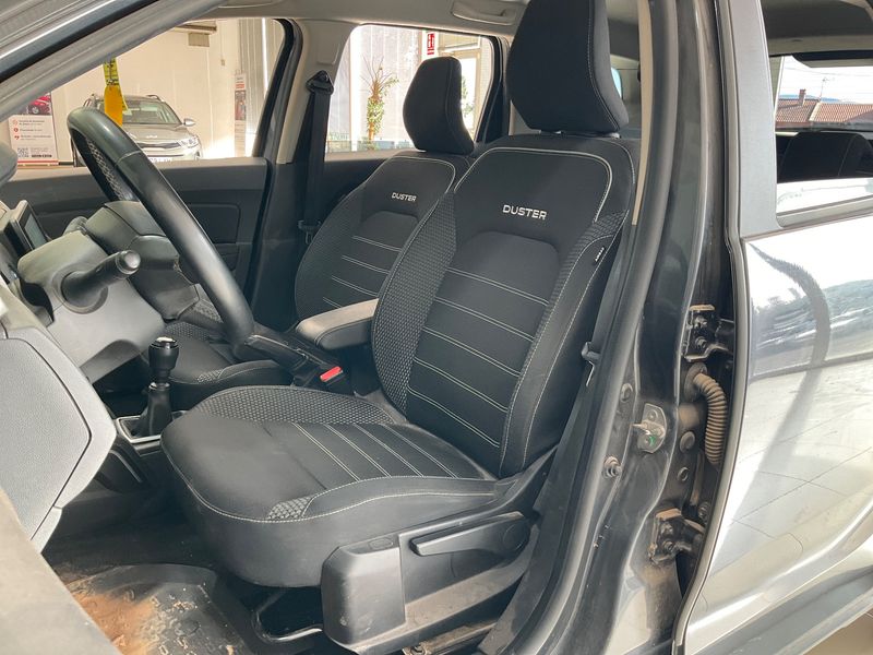 Dacia Duster 1.0 TCe LPG Journey Go 2023 – снимка 28