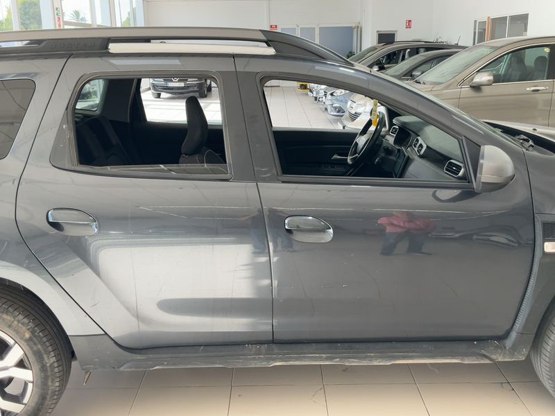 Dacia Duster 1.0 TCe LPG Journey Go 2023 – снимка 10