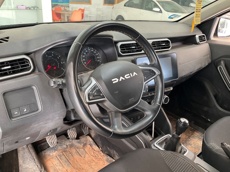 Dacia Duster 1.0 TCe LPG Journey Go 2023 – снимка 29
