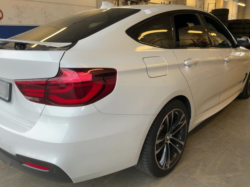 BMW 3er 330i GT M Sport 2020 – снимка 8