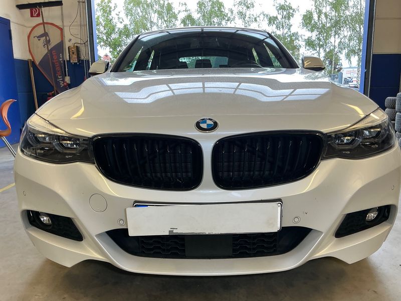 BMW 3er 330i GT M Sport 2020 – снимка 28
