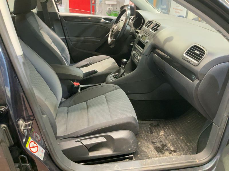 Volkswagen Golf VI 1.6 Comfortline 2009 – снимка 11