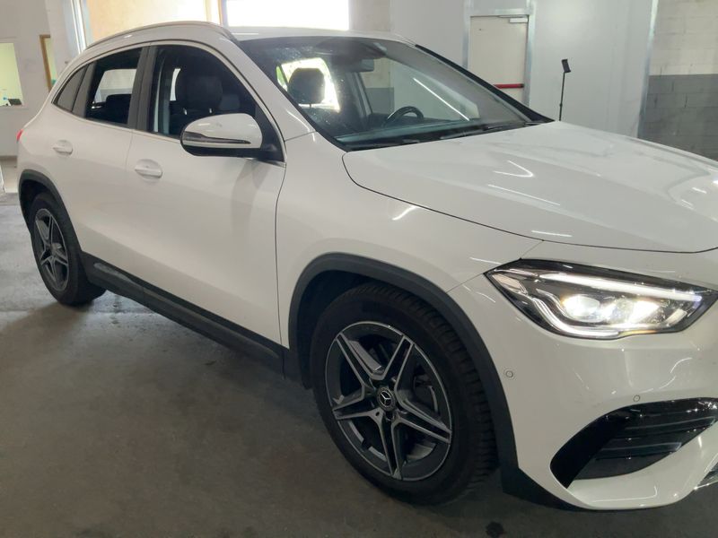 Mercedes-Benz GLA-Klasse GLA 200 d AMG Line 2022 – снимка 12