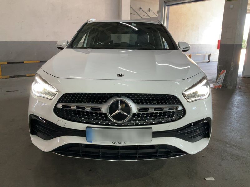 Mercedes-Benz GLA-Klasse GLA 200 d AMG Line 2022 – снимка 14