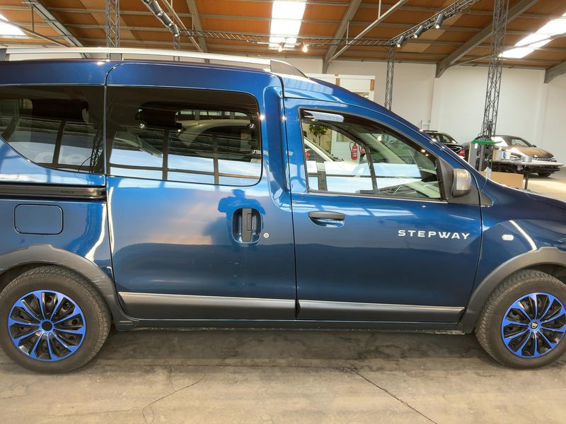 Dacia Dokker 1.6 SCe Stepway 2018 – снимка 10