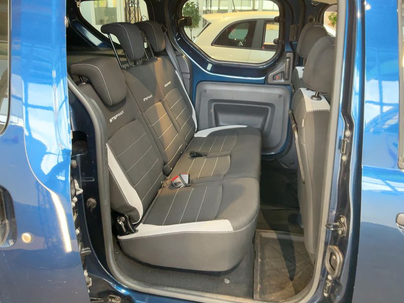 Dacia Dokker 1.6 SCe Stepway 2018 – снимка 20