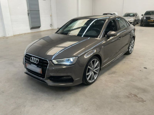 Audi A3 Limousine 1.4 TFSI ACT ultra S line Sportpaket 2015 – снимка 1