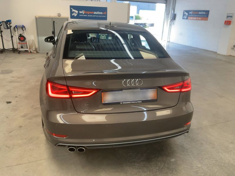 Audi A3 Limousine 1.4 TFSI ACT ultra S line Sportpaket 2015 – снимка 7