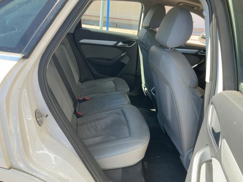 Audi Q3 2.0 TDI quattro Sport 2015 – снимка 19
